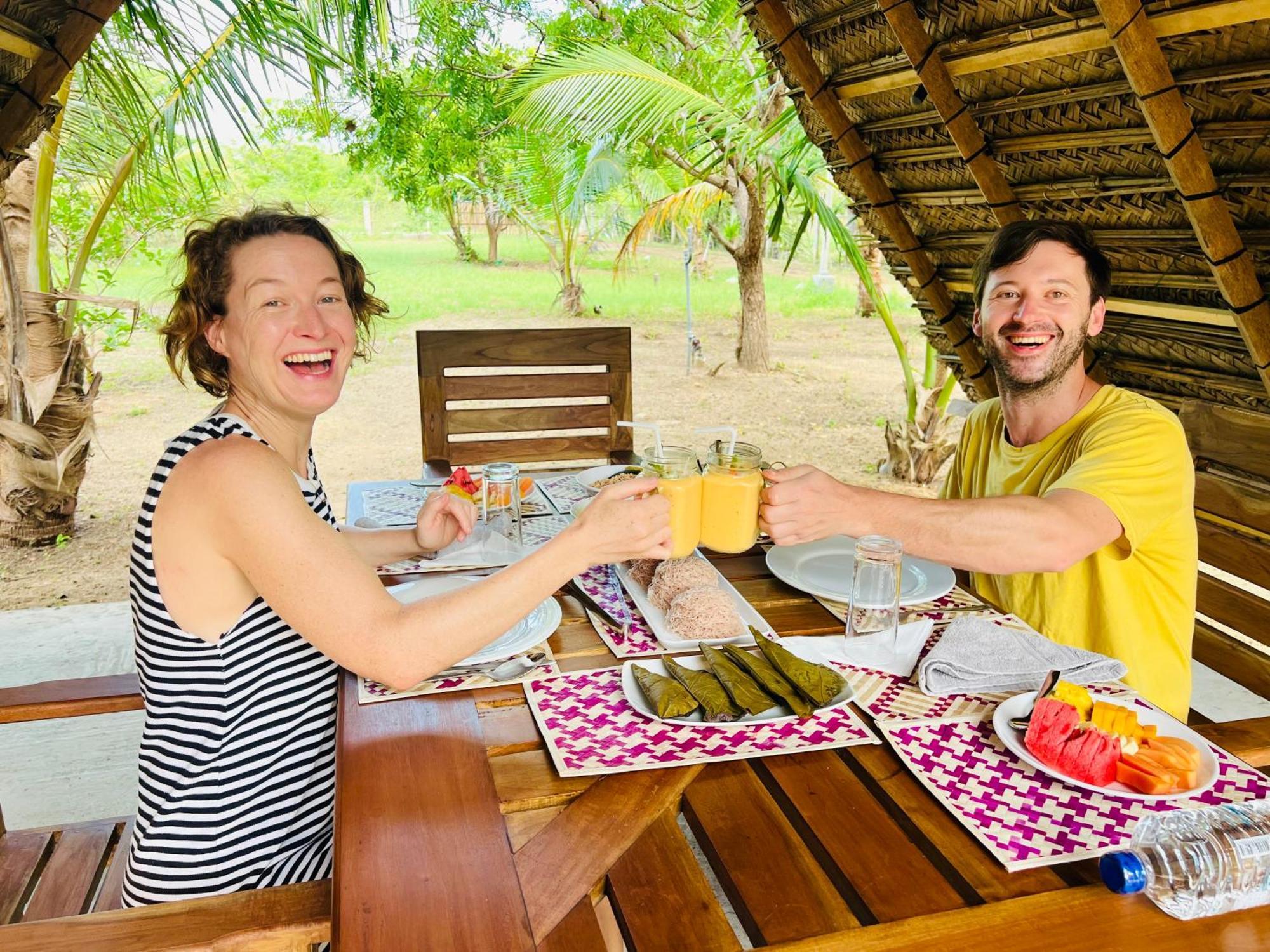 Kingfisher Beach Resort-Yala Kirinda  Eksteriør bilde