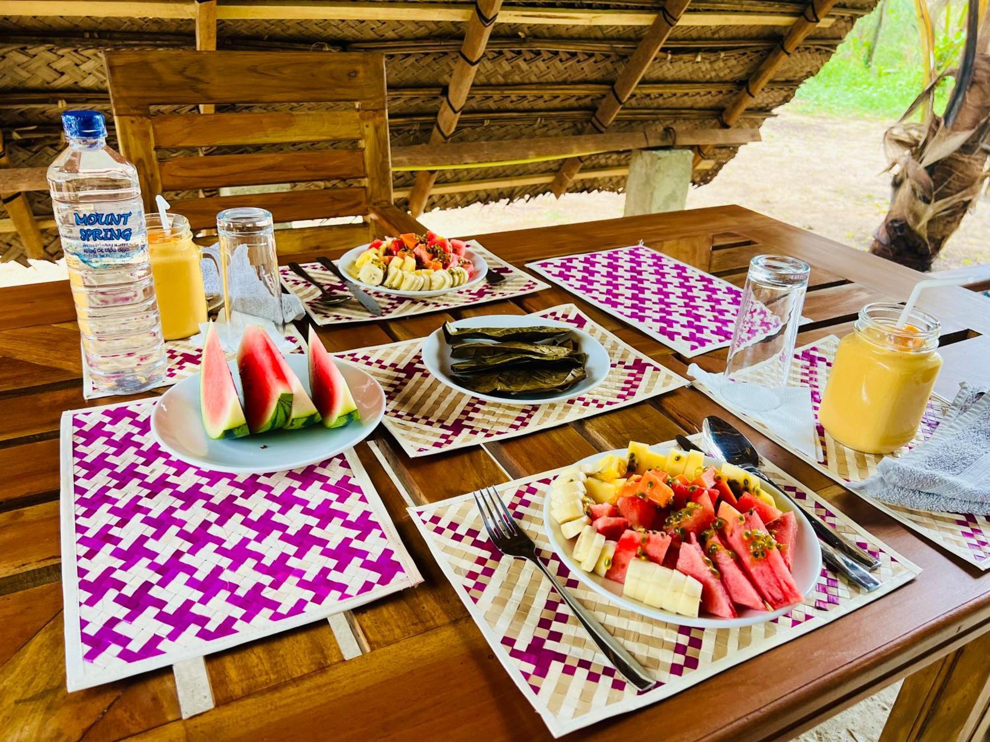 Kingfisher Beach Resort-Yala Kirinda  Eksteriør bilde