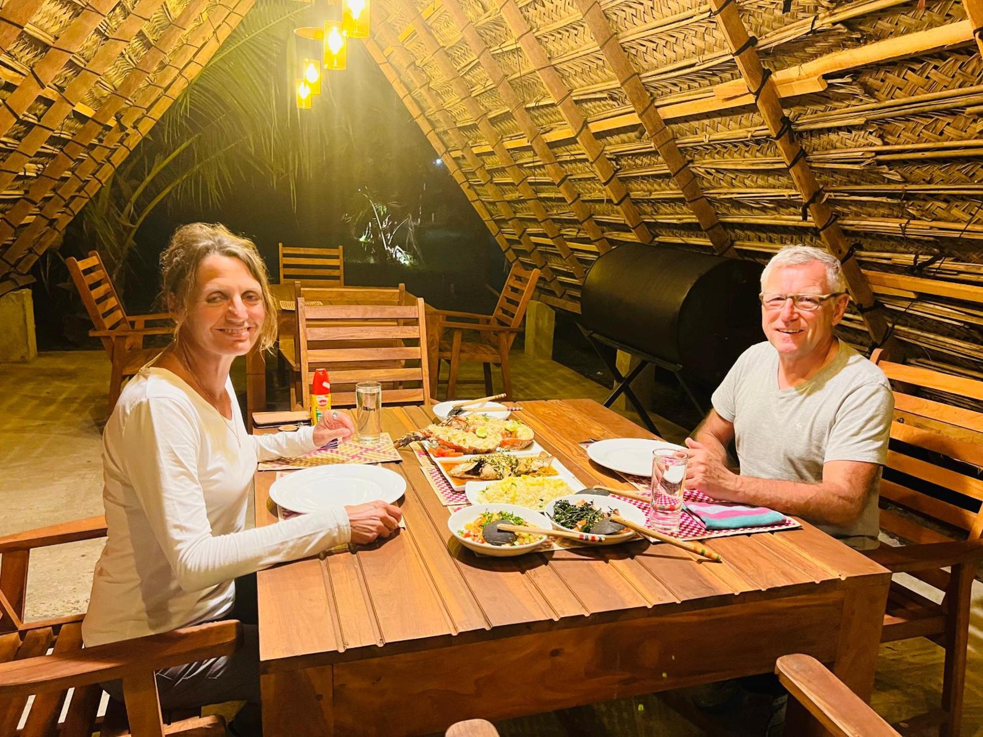 Kingfisher Beach Resort-Yala Kirinda  Eksteriør bilde